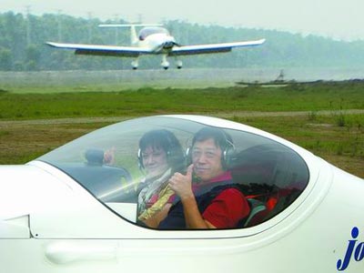 浙江查处私人飞机非法飞行富商买10架飞机玩