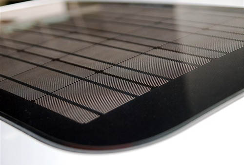 太阳能发电天窗